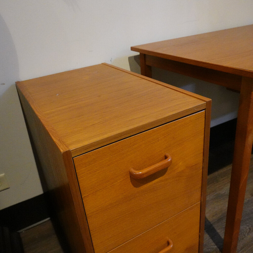 2 Drawer File Cabinet