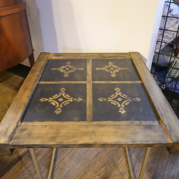 Accent Table