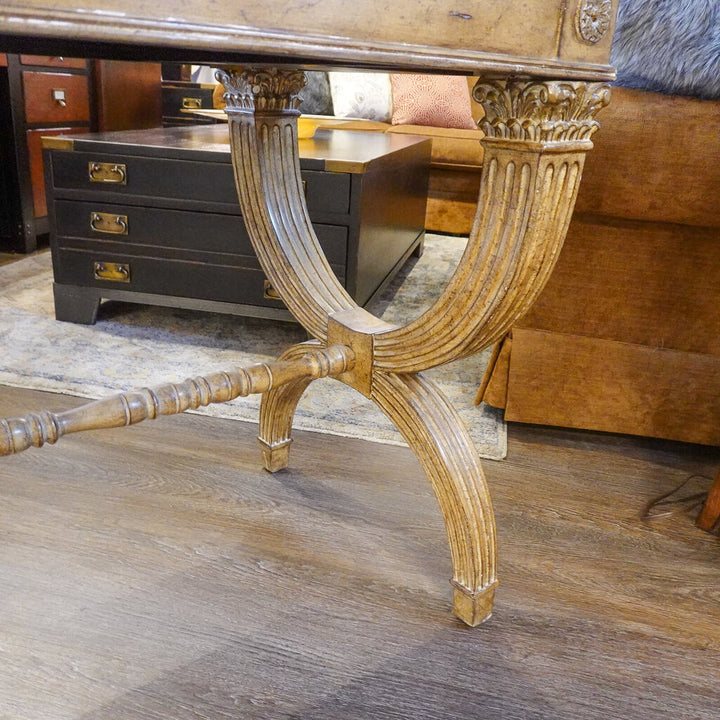 Neoclassical Game Table
