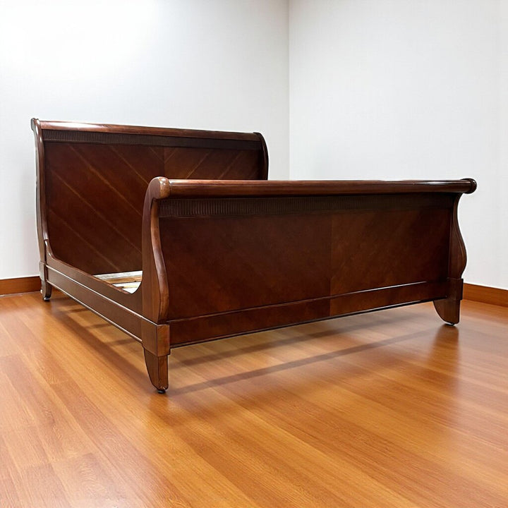 King Sleigh Bed