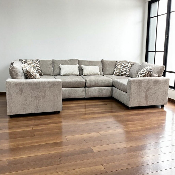 (BRAND NEW) 6 Piece Sectional Sofa