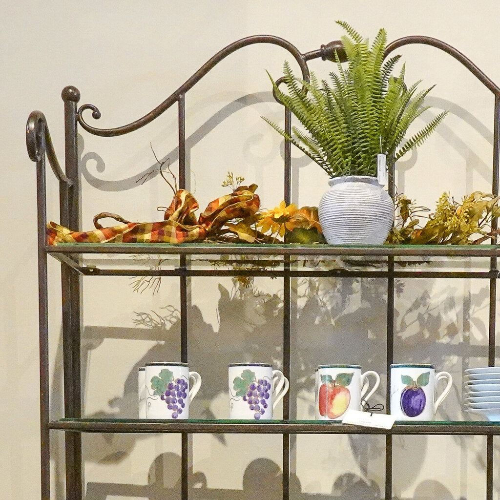 Orig Price $400 - Bakers Rack