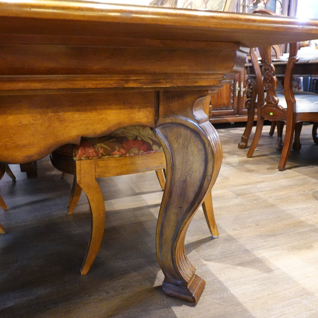 Orig Price $18,100 - Dining Room Table with 2 Leaves and 8 Chairs