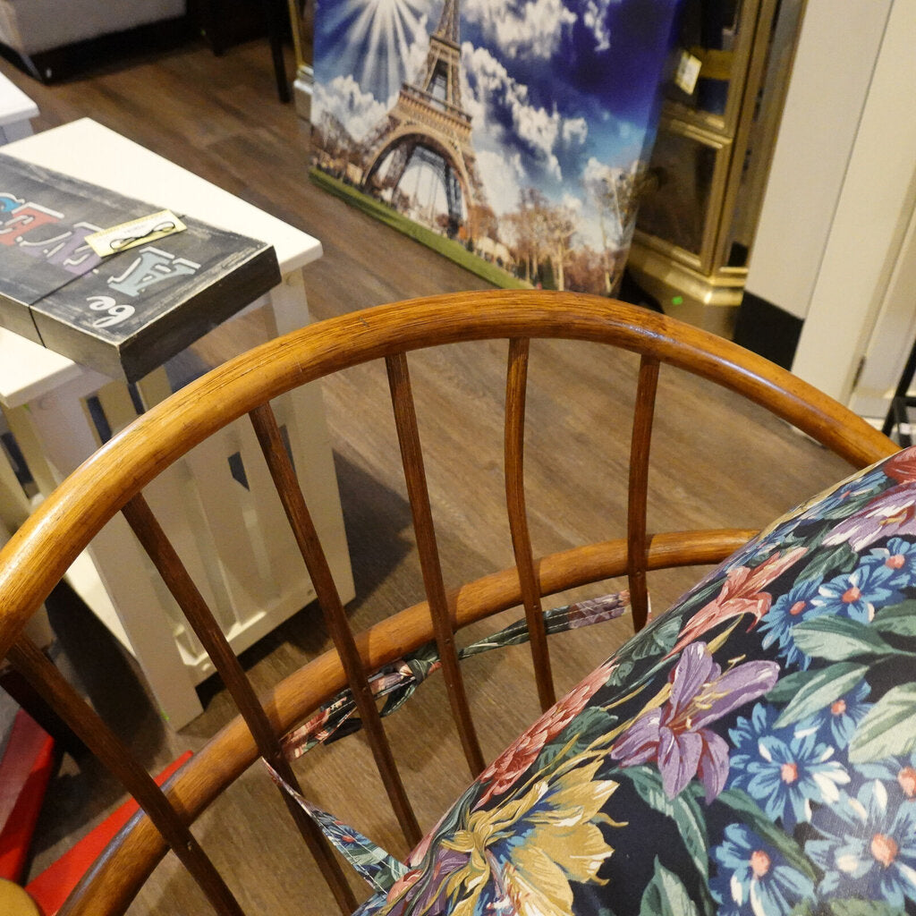 Vintage Rattan Swivel Tub Chair