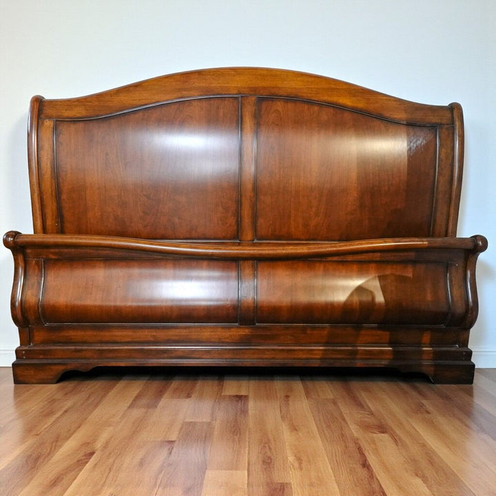 Sleigh Bed
