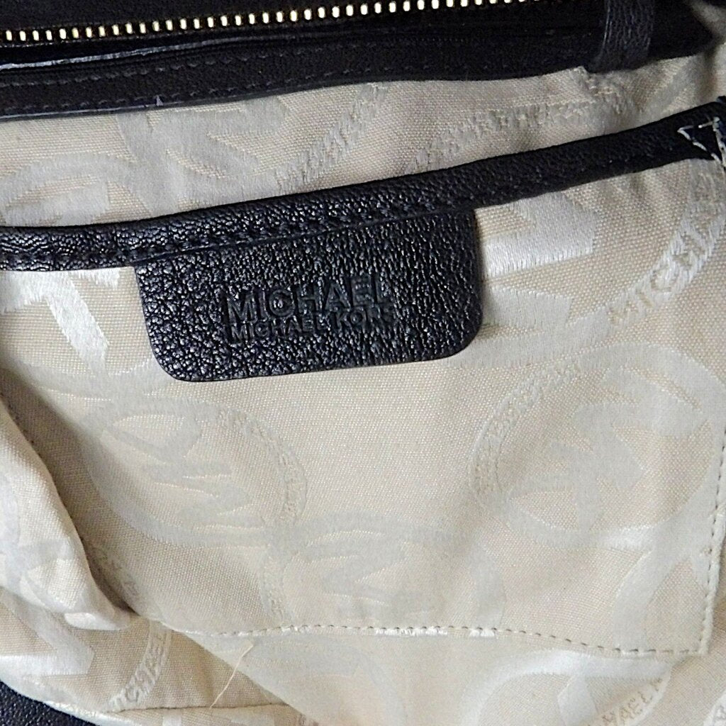 Large Leather Kingsbury Bucket Bag