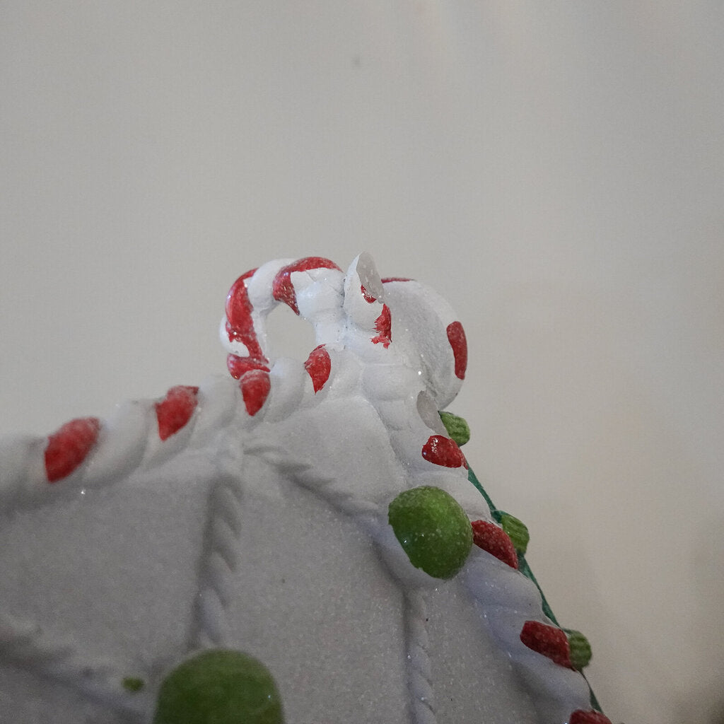 Light Up Ginger Bread House - Candycane