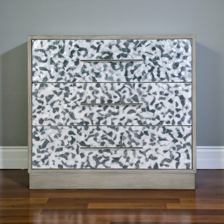 Maganda Accent Chest