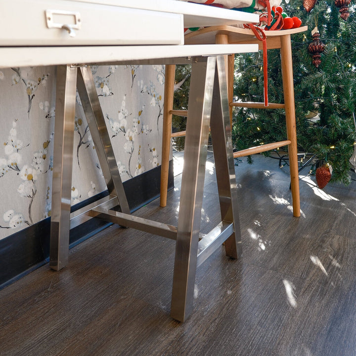 A-Frame Ostrow Desk