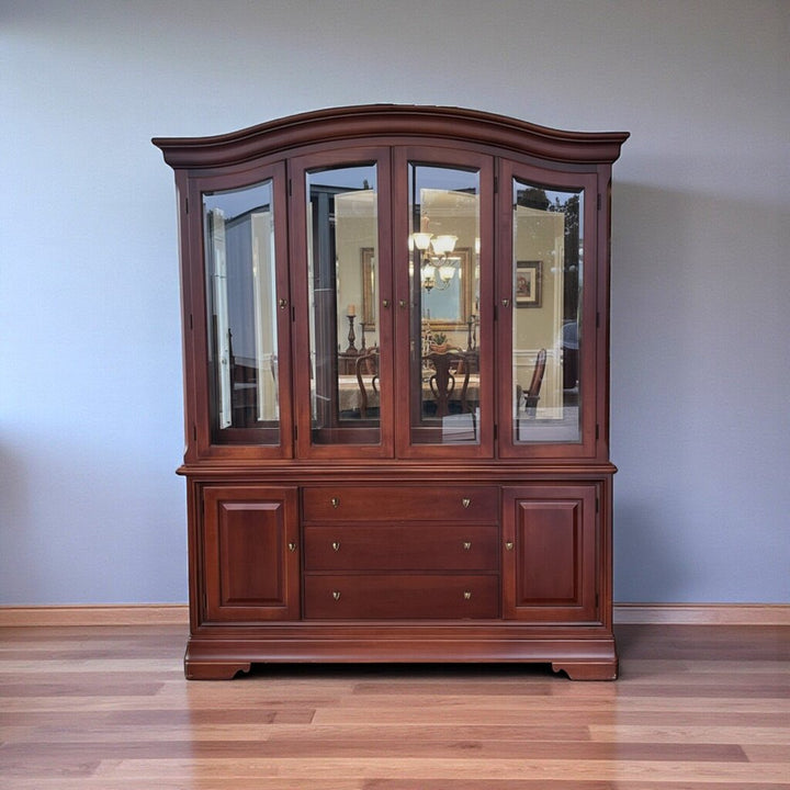 China Cabinet w/ Light