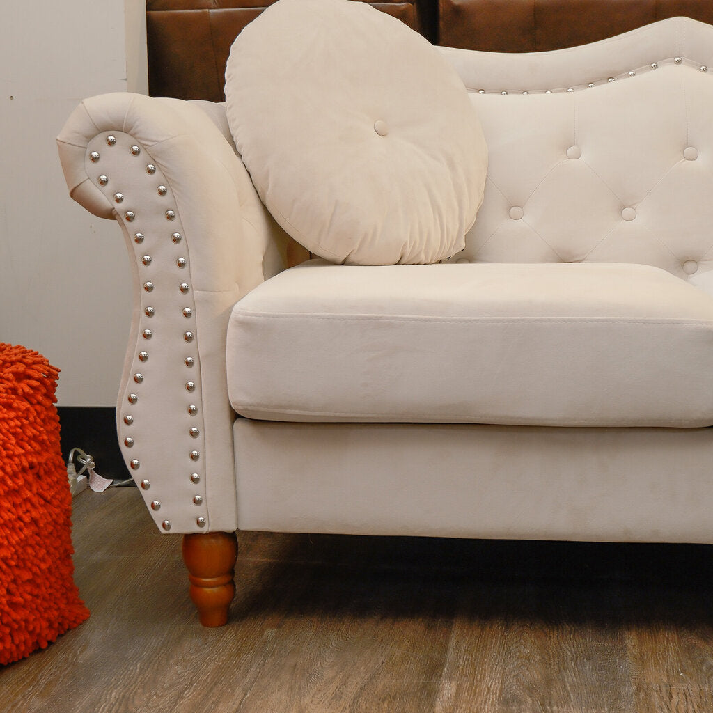 Velvet Hollywood Loveseat with Accent Pillows