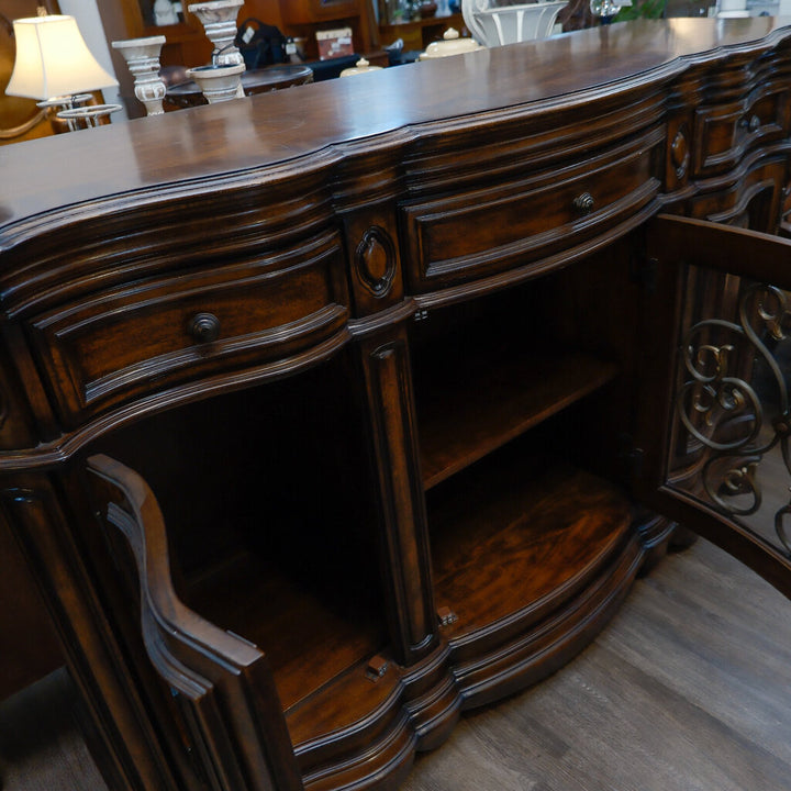 Buffet Cabinet