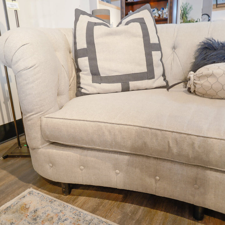 Linen Chesterfield Curve Sofa with Accent Pillows