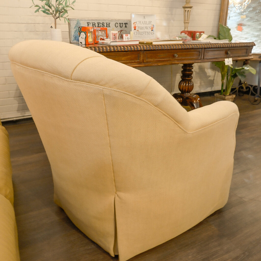 Vintage Tufted Accent Chair