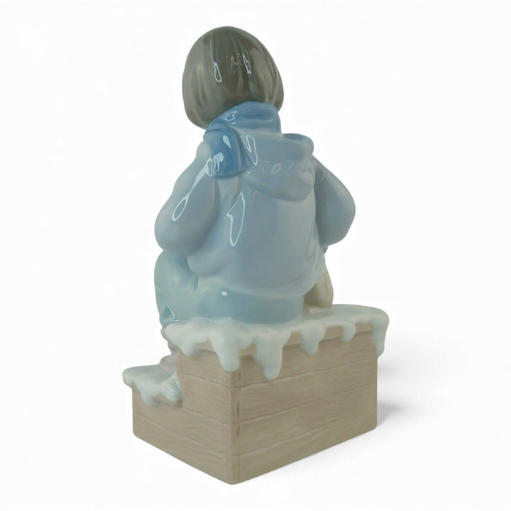 "Room for Three" 8023