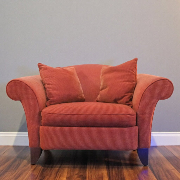 Oversize Chair with 2 Throw Pillows - Acosta's Home