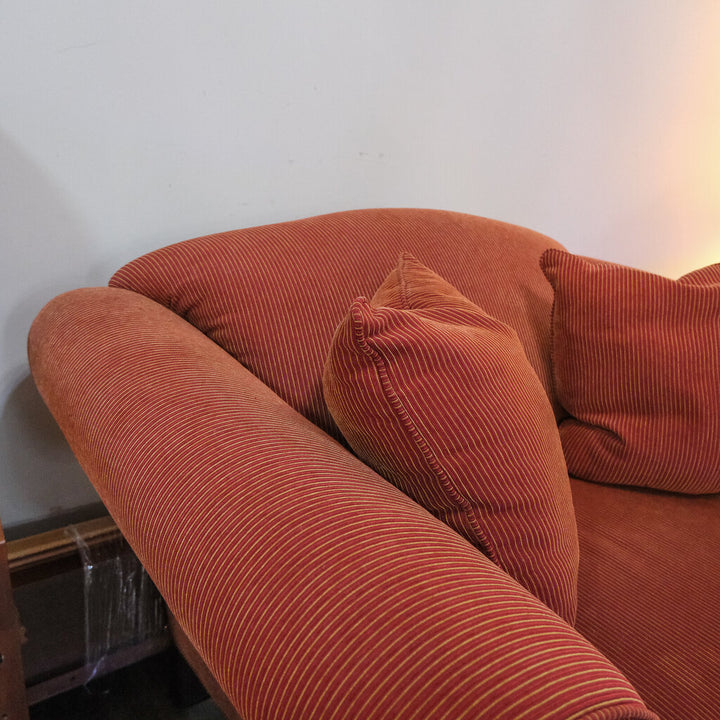 Oversize Chair with 2 Throw Pillows - Acosta's Home