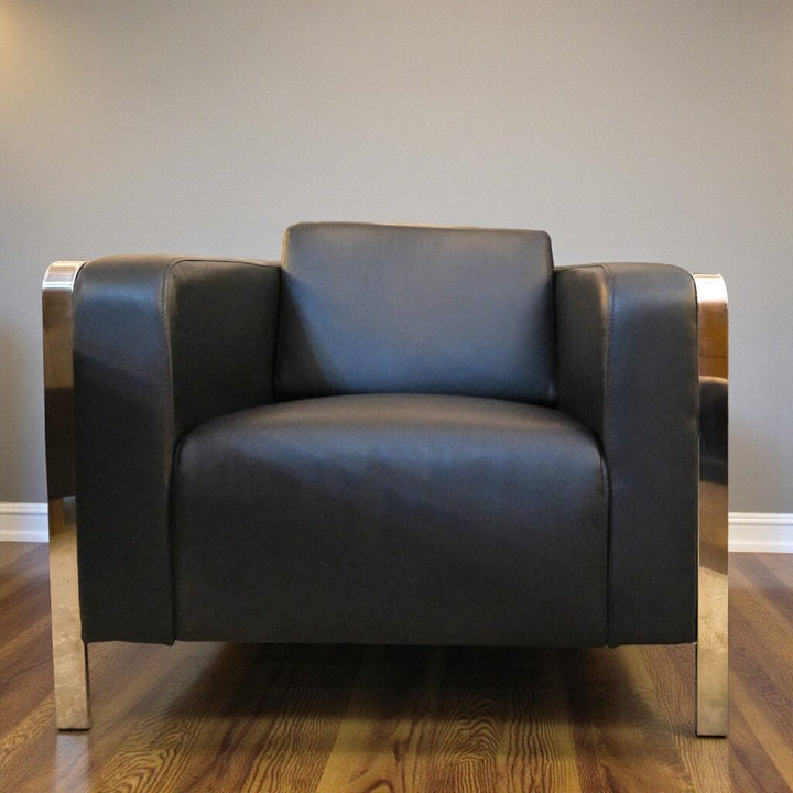 Orig Price $900 - Power Club Chair - Acosta's Home