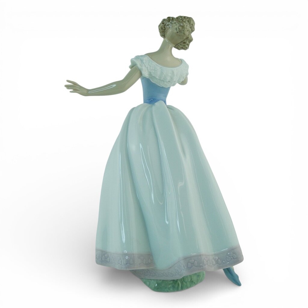 "So Beautiful" 6418 - Acosta's Home