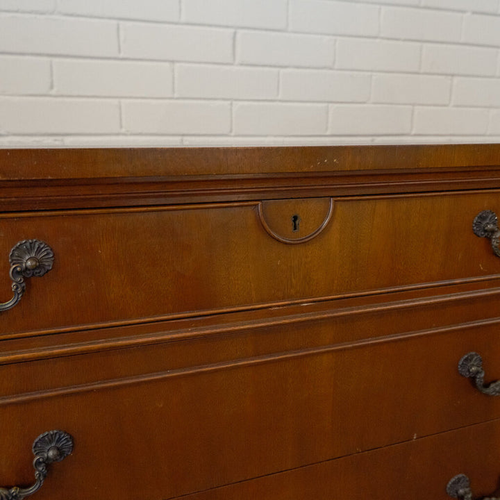 Antique Chippendale-style Sideboard - Acosta's Home