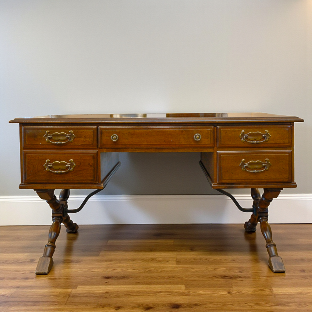 Vintage Colonial-style Writing Desk - Acosta's Home