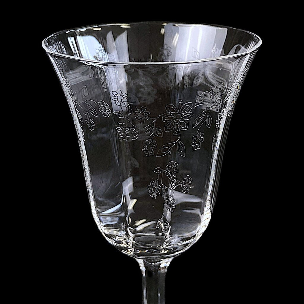 Set of 8 Etched Crystal Wine Glasses - Castle Garden - Acosta's Home