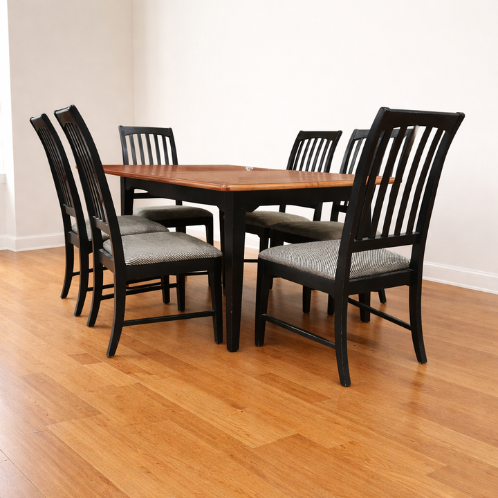 Dining Table w/ 6 Chairs, 2 Leaves, & Pads