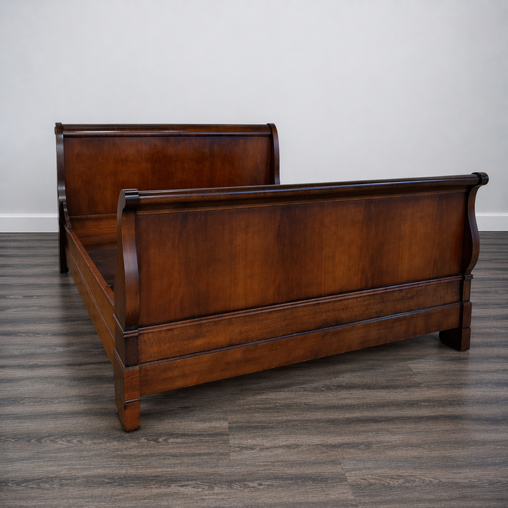 Sleigh Bed