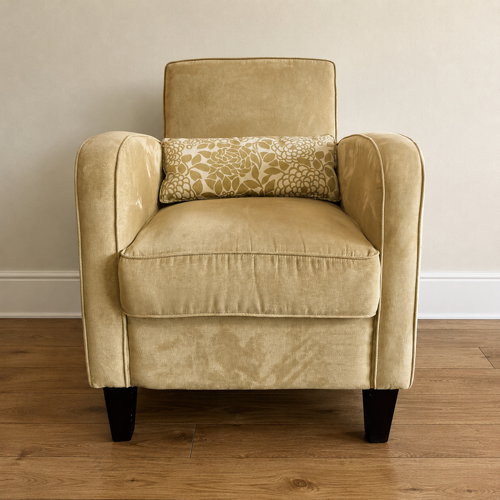 Accent Chair w/ Lumbar Pillow