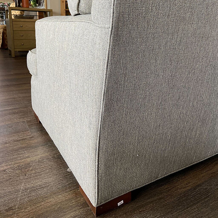 Modern 3 Piece Sectional w/ 3 Accent Pillows