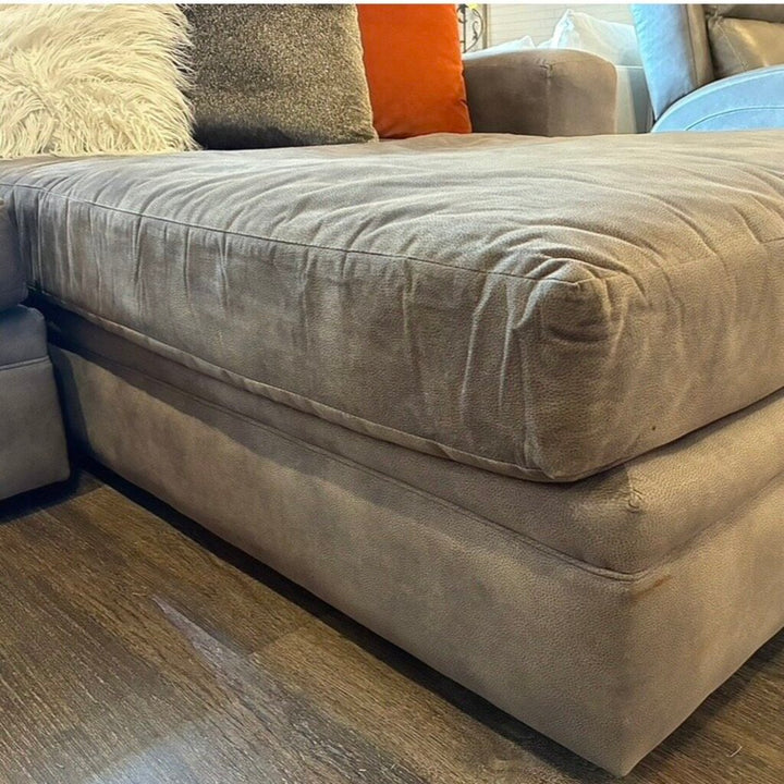 Orig. Price $4,000 - Modern Sectional w/ 6 Accent Pillows