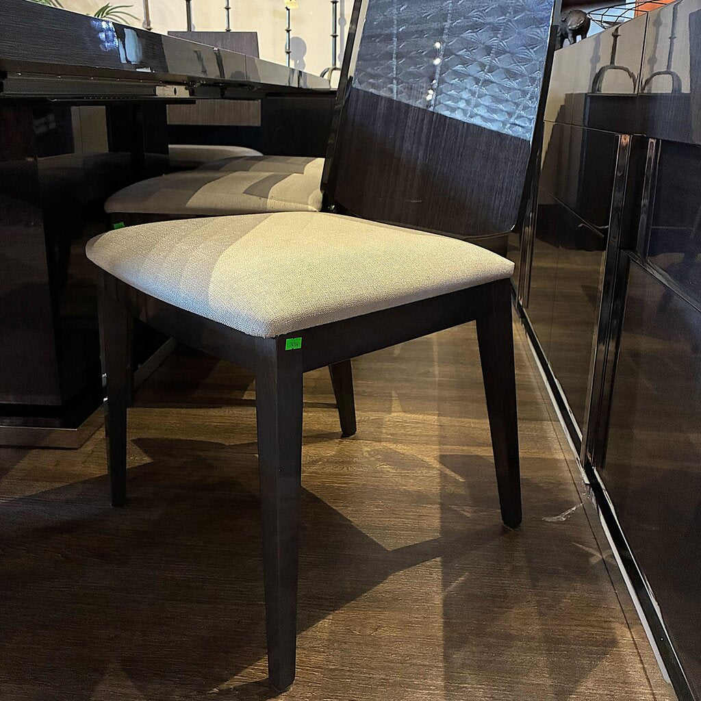 Orig. Price $6,052 - Montecarlo Dining Table w/ 8 Chairs