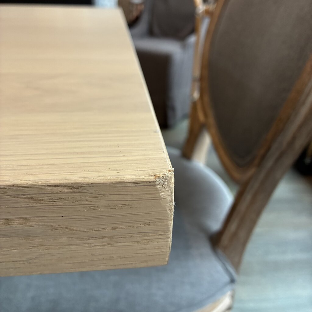 Ascencio Dining Table