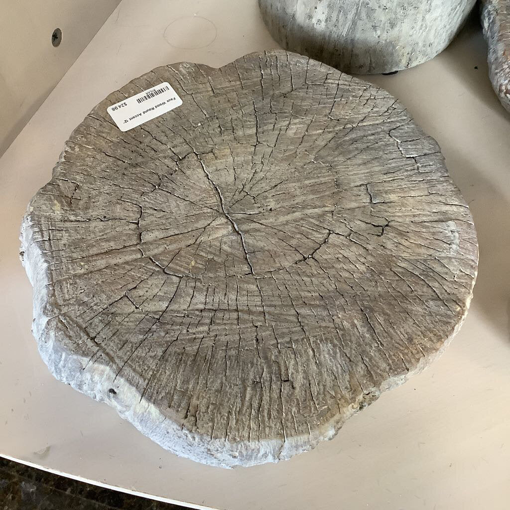 Faux Wood Round Accent
