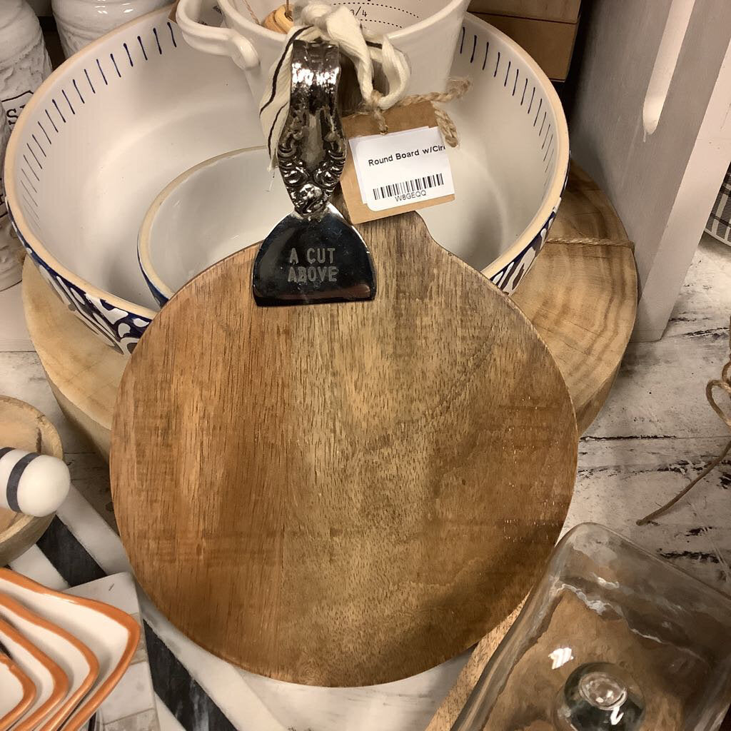 Round Board w/Circa Utensil
