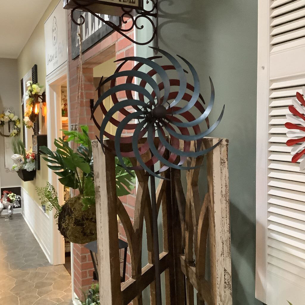 Metal Garden Wind Spinner