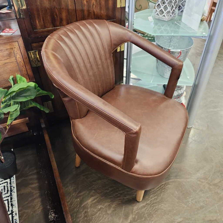 (BRAND NEW) Browning Accent Chair