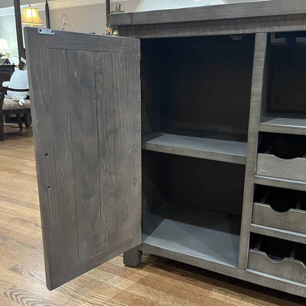 (BRAND NEW) Outer Banks Server w/ Bottle & Glass Storage