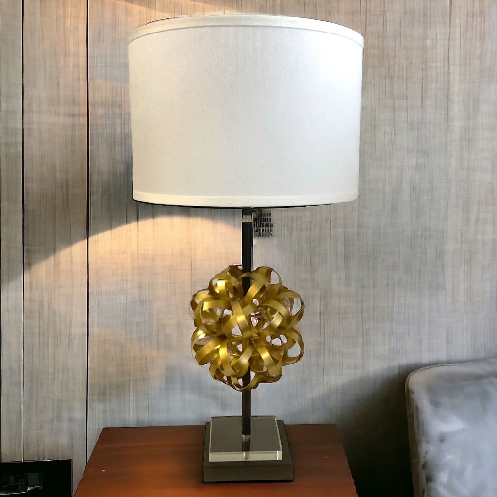 "Lionel" Sphere Table Lamp