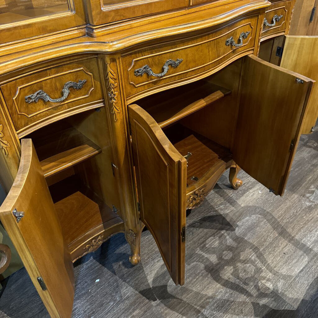 1940s Traditional Dining Room Table with 6 Chairs and China Cabinet