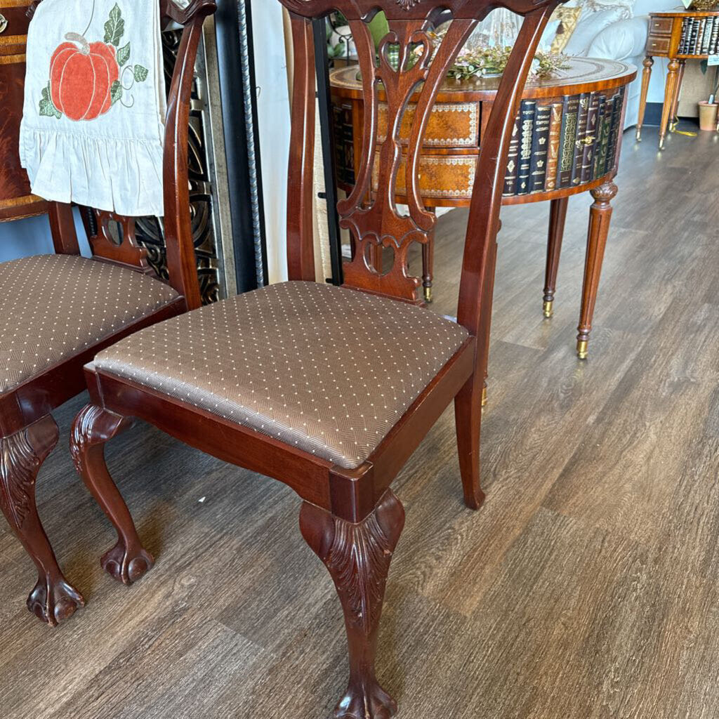 Georgian Style Dining Table with 12 Chairs