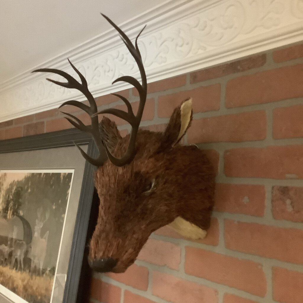 Sisal Deer Head