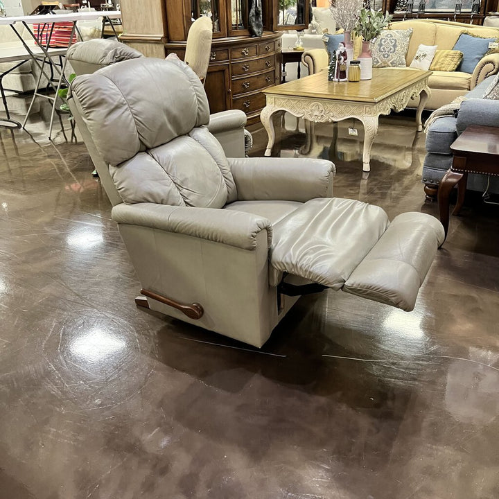 Manual Recliner