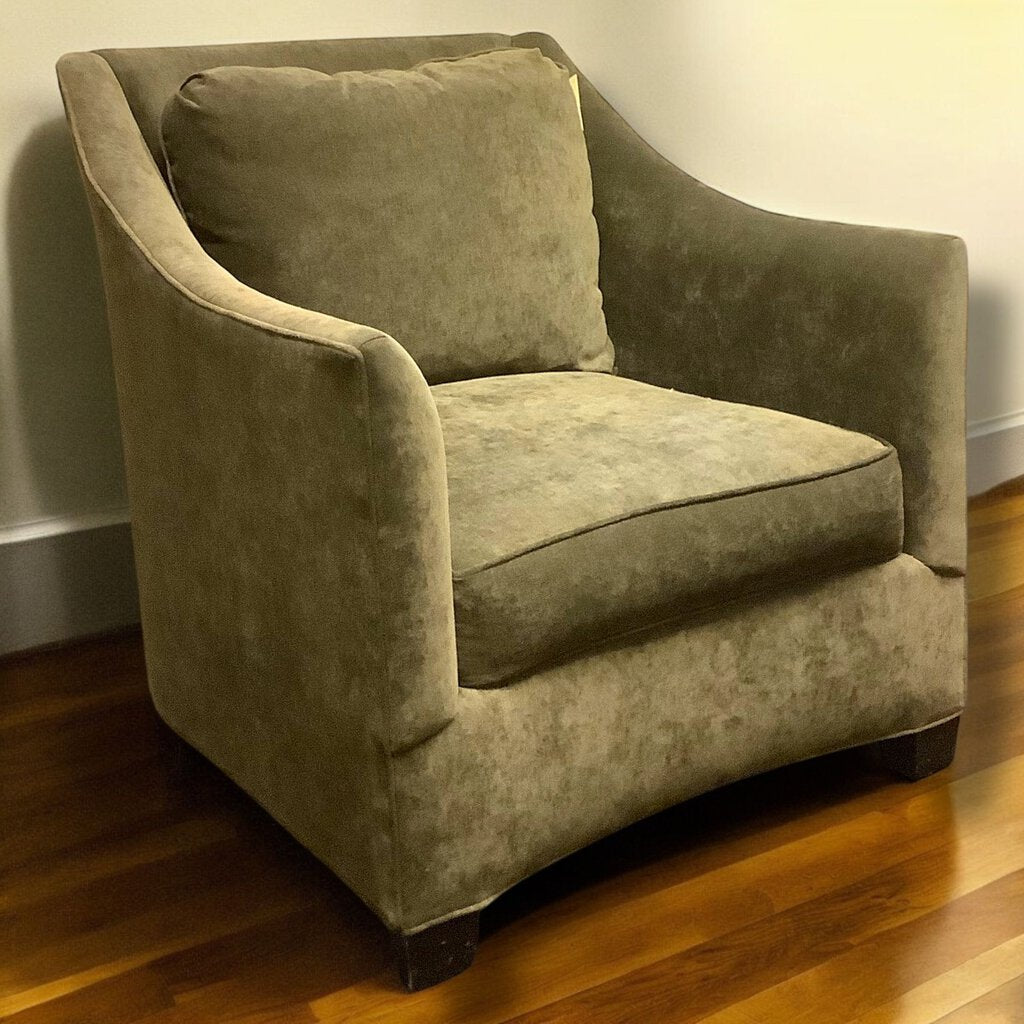 Orig Price $2000 - Club Chair