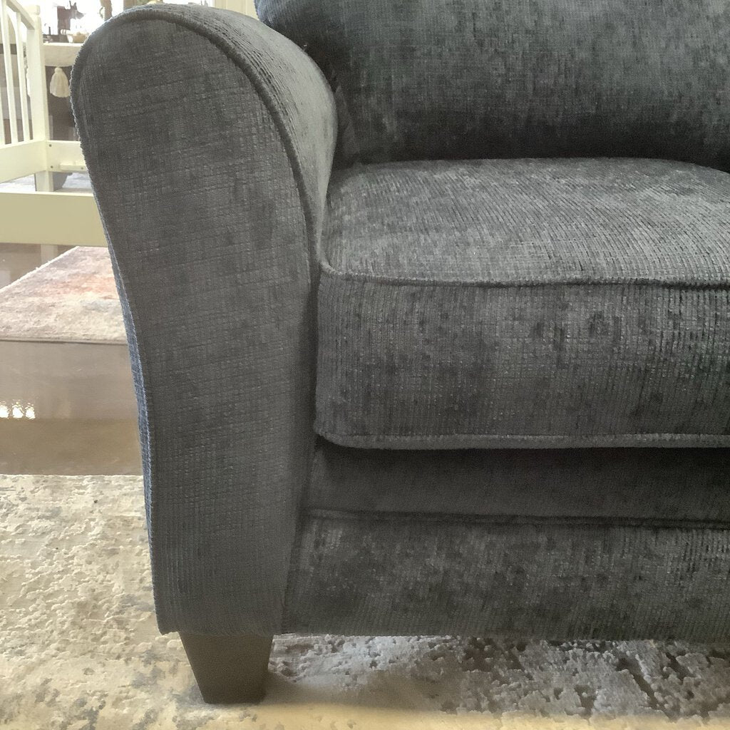 (BRAND NEW) 3 Cushion Sofa