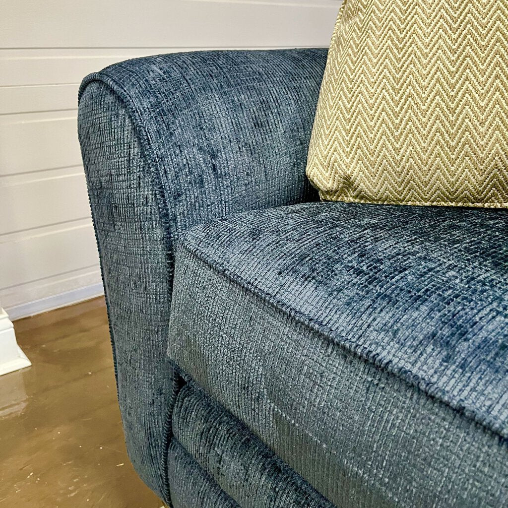 (BRAND NEW) Loveseat