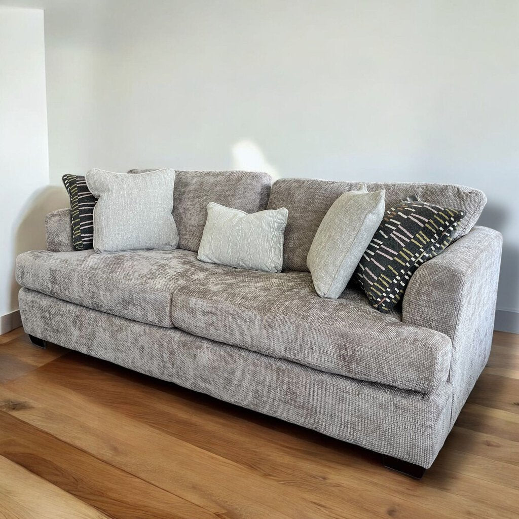 (BRAND NEW) 2 Cushion Sofa