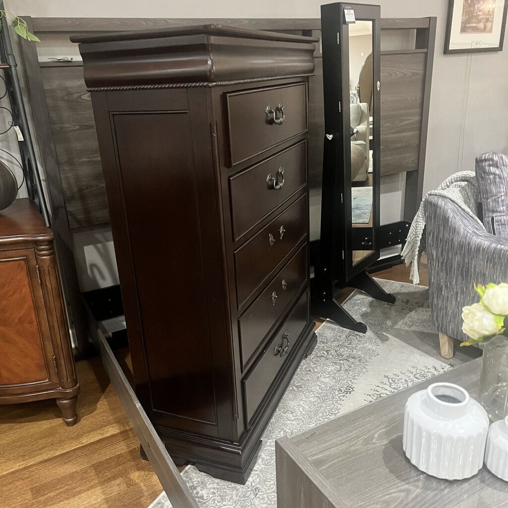 Orig Price $2500 - Chest of Drawers