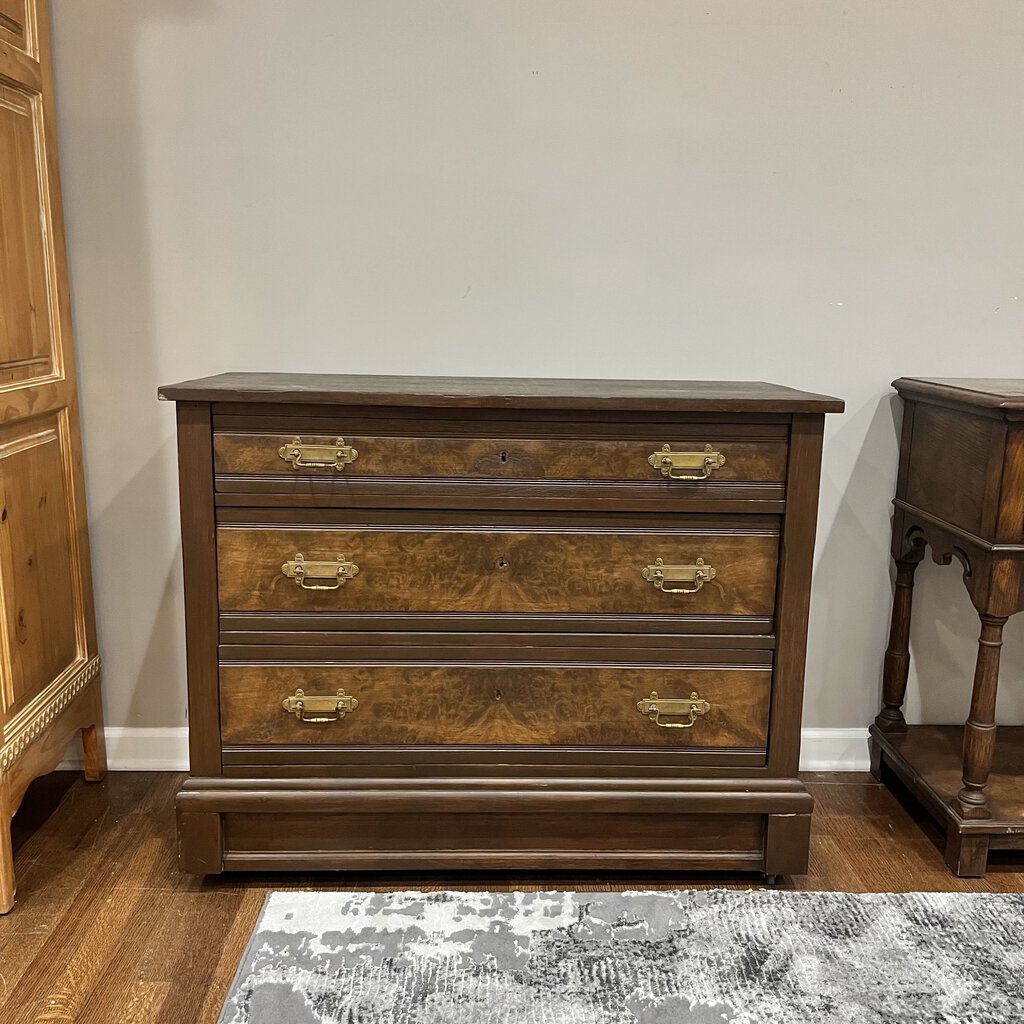 Orig Price $600 - 3 Drawer Dresser