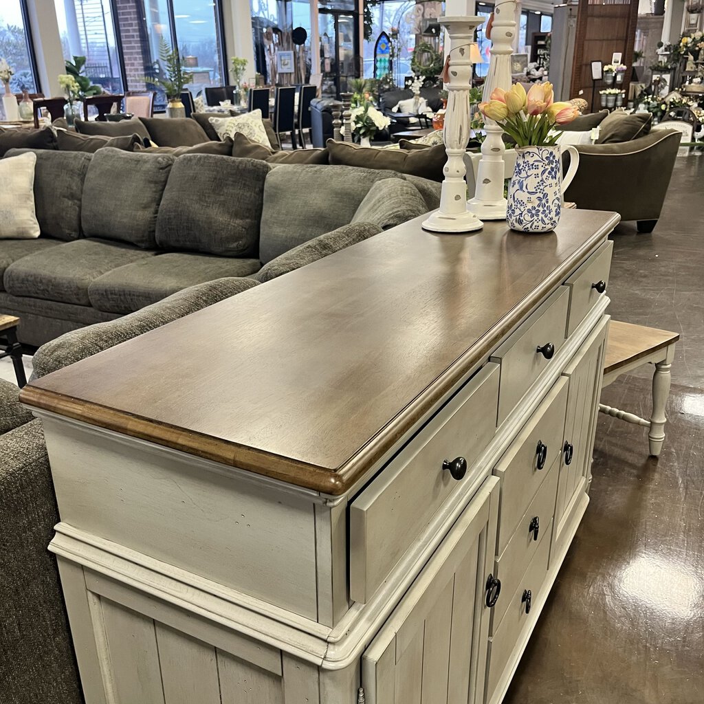(BRAND NEW) 2 Door, 6 Drawer Sideboard